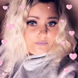 Meet your Posher, Angelina